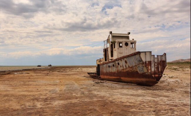 Аральское море: как одно из самых красивых мест в мире превратилось в пустыню. Фото.