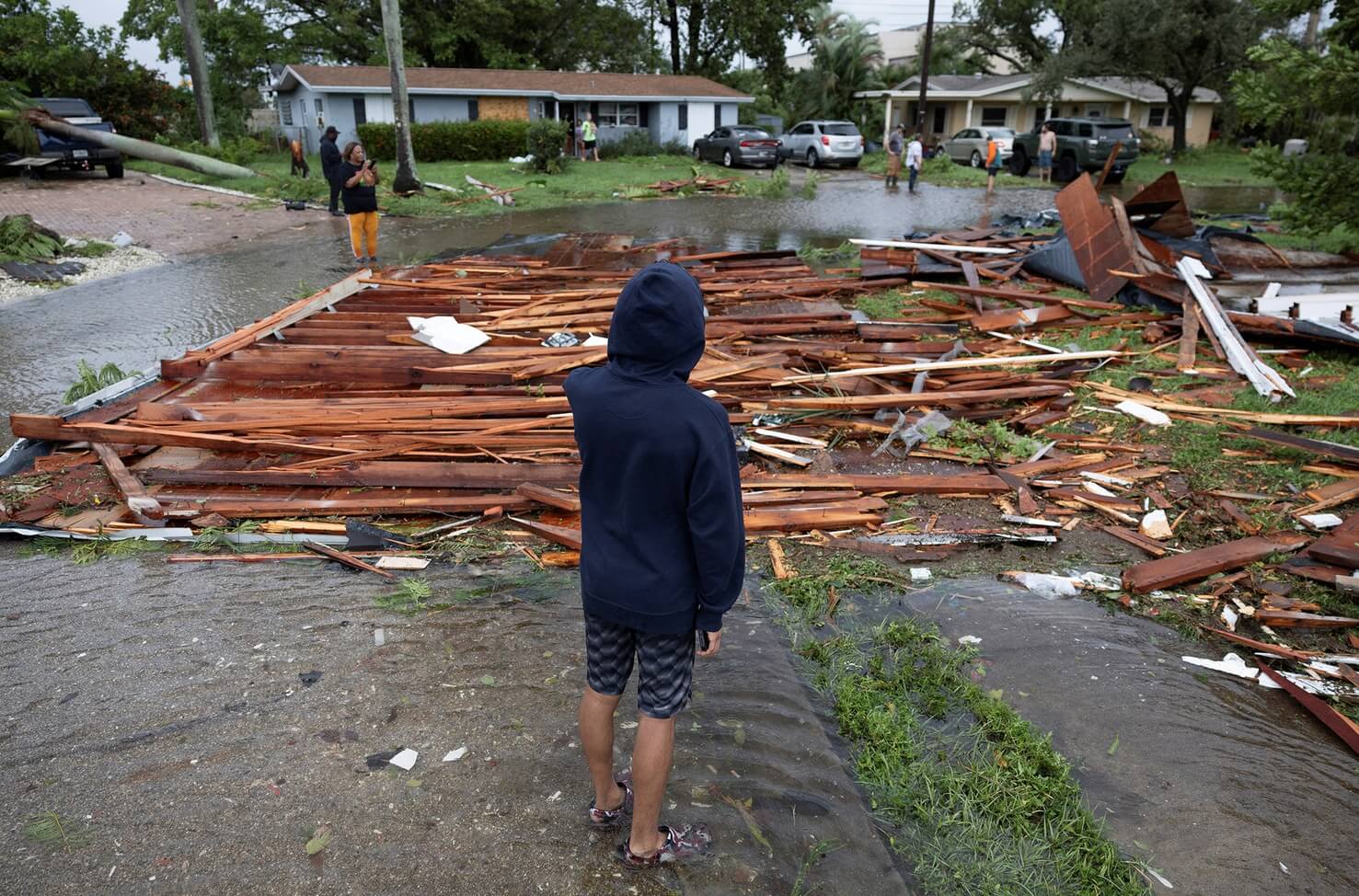 Последствия урагана во флоридском городе Форт-Майерс. Источник изображения: Reuters. Фото.