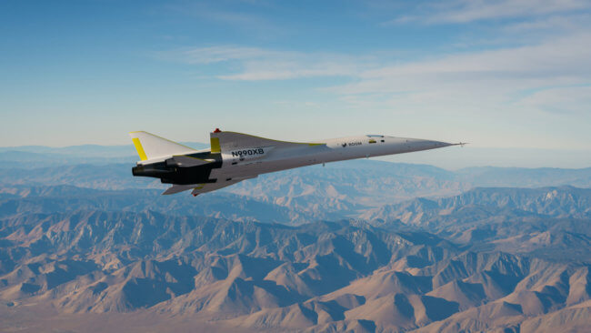 Сверхзвуковая гражданская авиация возвращается: самолет XB-1 успешно проходит испытания. Фото.