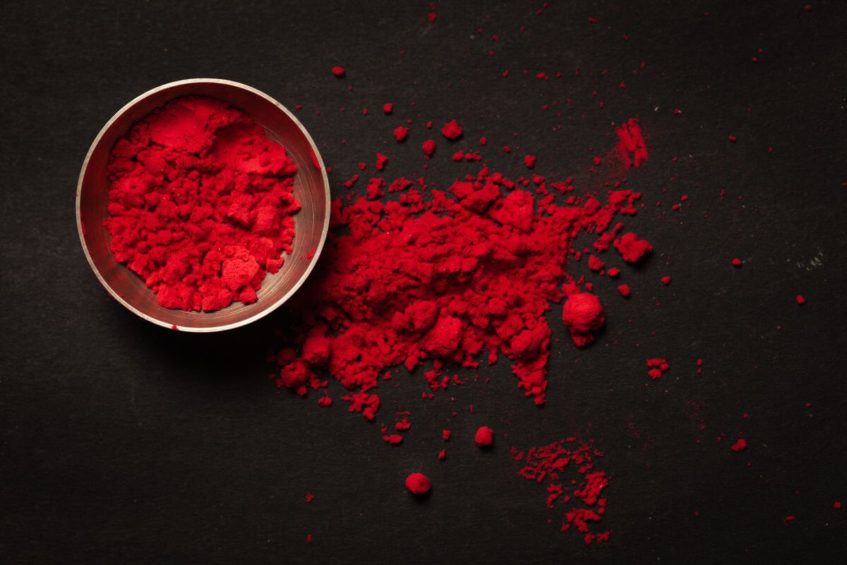 Вермилион или киноварь — пигмент из минерала. Пигмент киноварь. Источник изображения: livescience.com. Фото.