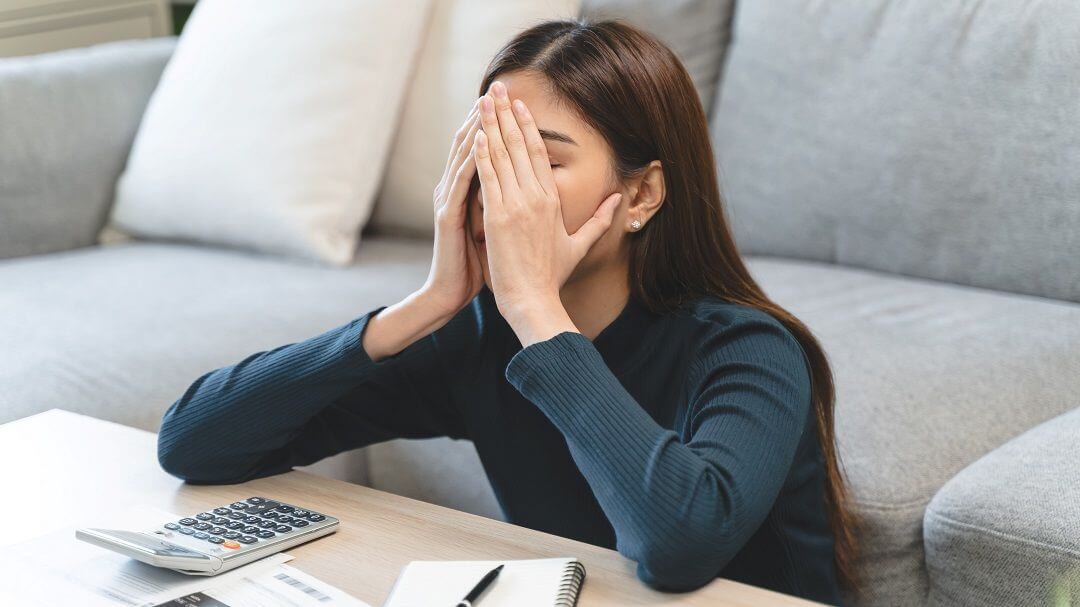 Низкая эффективность обезболивающих препаратов приводит к психоэмоциональным проблемам. Источник: ingos.ru. Фото.