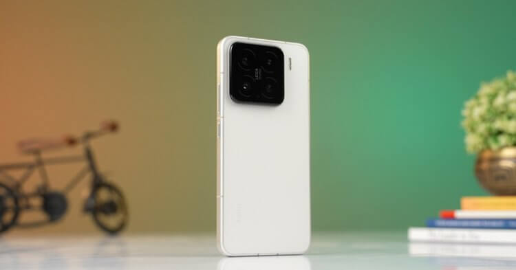 Смартфон Xiaomi с лучшей камерой в 2025. До выхода Xiaomi 15 Ultra это будет топовый камерофон. Фото: GadgetByte Nepal. Смартфон Xiaomi с лучшей камерой в 2025. До выхода Xiaomi 15 Ultra это будет топовый камерофон. Фото: GadgetByte Nepal. Фото.