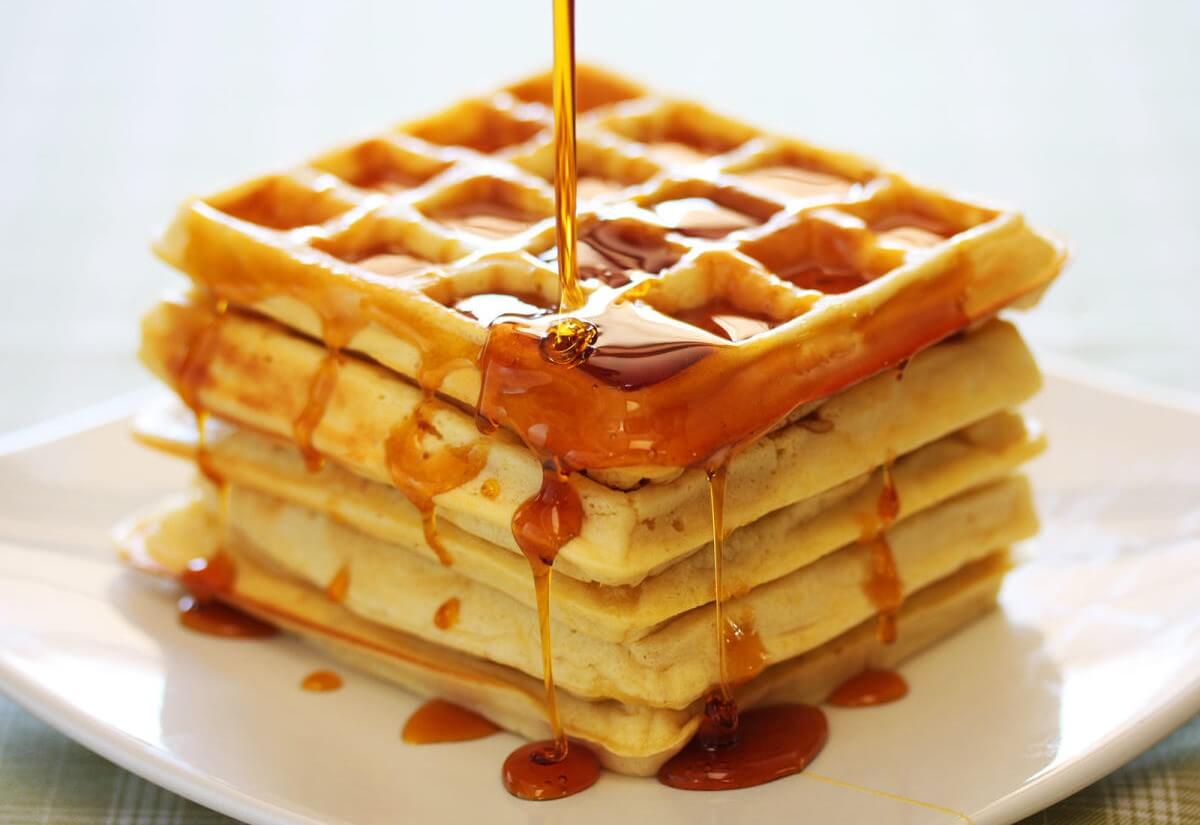 Мягкие вафли с сиропом. Источник изображения: yahoo.com. Фото.