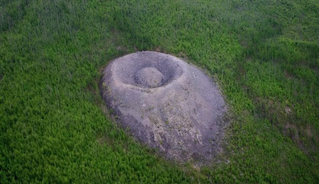 Патомский кратер: самый загадочный объект в Иркутской области. Фото.