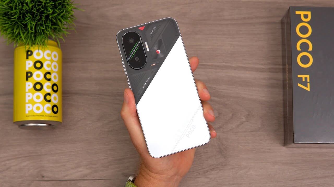POCO F7 — новый смартфон с ИИ. Классный смартфон. И внешне, и внутренне. Фото: Kimovil. Фото.
