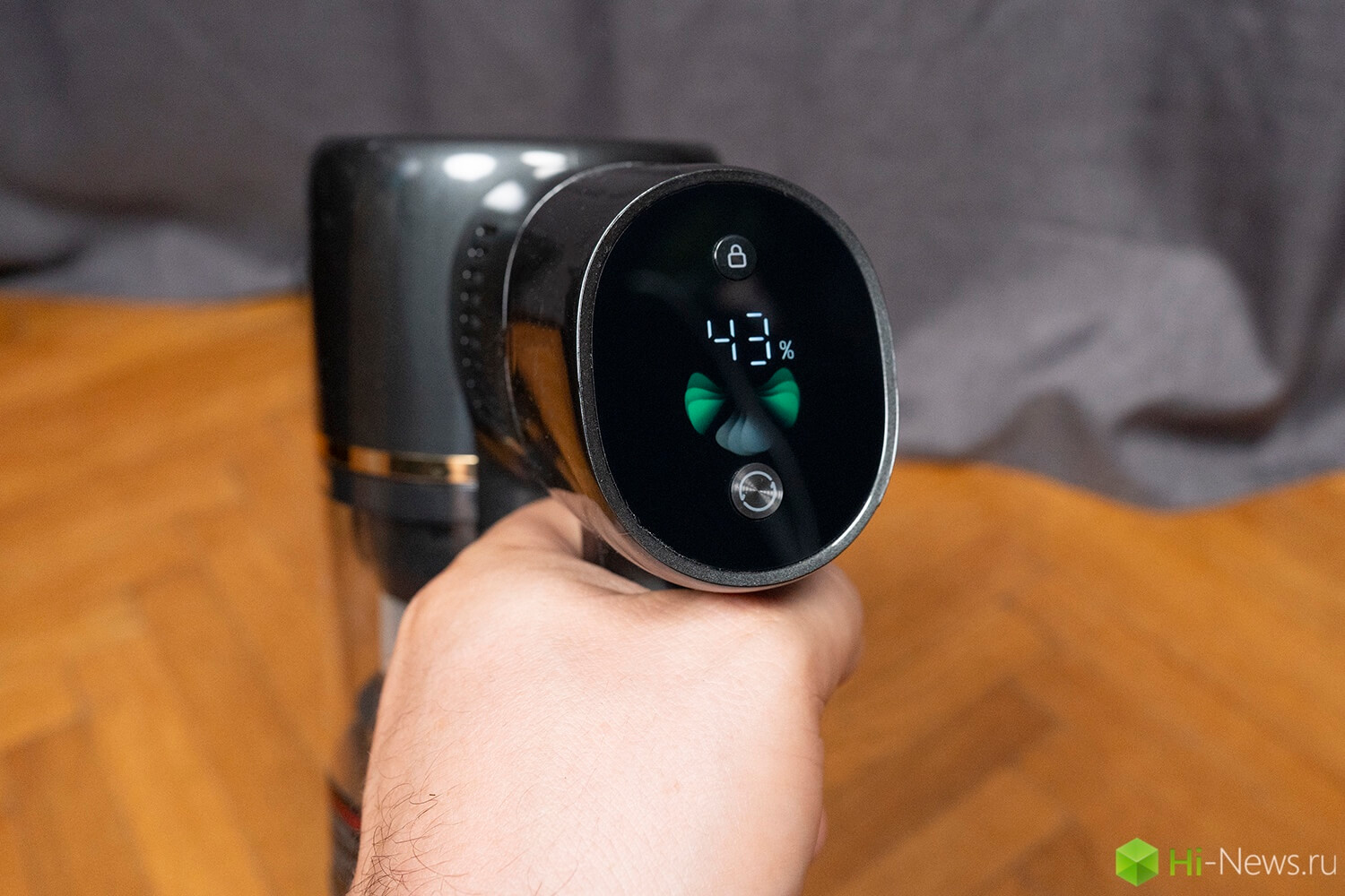 Опыт использования Dreame R10S Pro. На экран выводится основная информация. Фото.