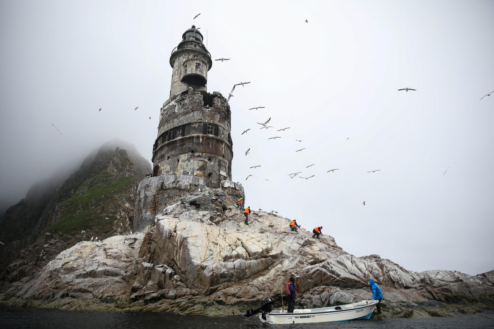 Подъём на маяк. Источник изображения: youdrop.ru. Фото.