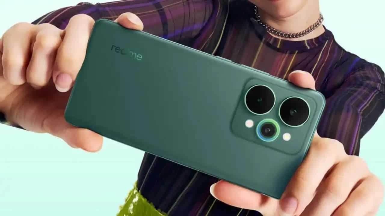 Мировая премьера realme 15 Pro 5G: супер-смартфон дешевле 25 тысяч рублей с мощным ИИ, железом и камерой