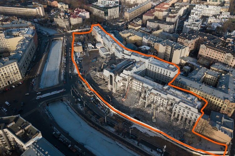 Как строили «Северную корону» в Петербурге. Объект был построен на 90 %, с продуманной инфраструктурой и площадью около 50 000 м², что говорит о масштабности проекта. Источник изображения: sahasravastu.ru. Фото.