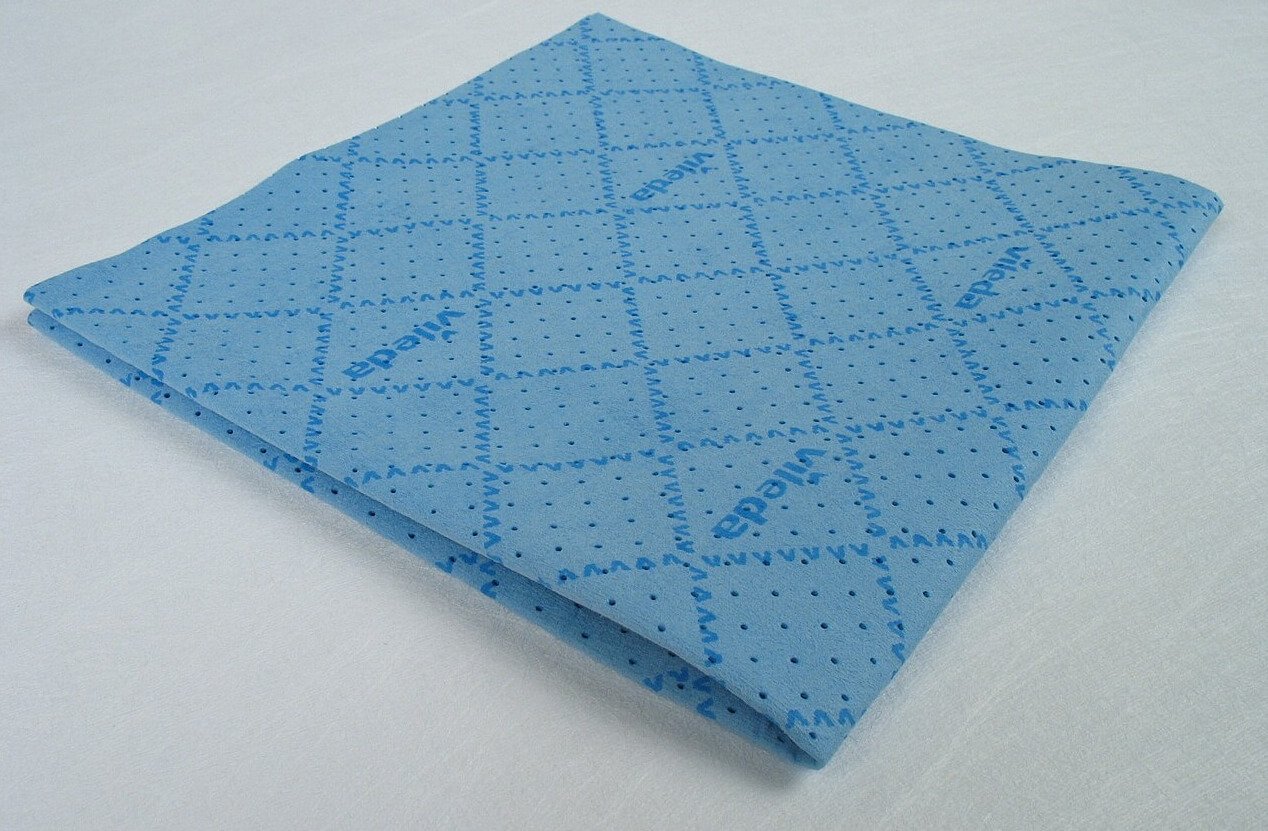 Что такое салфетка из микрофибры и как она работает. Тряпка из микрофибры. Источник изображения: wikimedia.org. Фото.