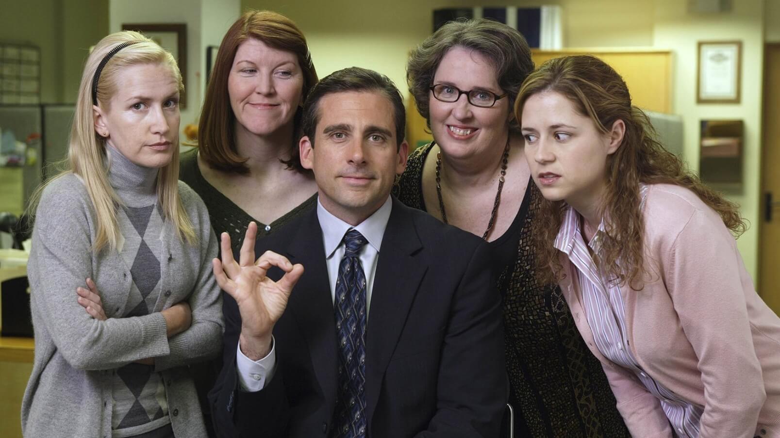 Почему смотреть сериалы подряд полезно для мозга. Смотреть несколько серий за день лучше, чем по серии в неделю — так говорят ученые. Кадр из сериала «Офис». Фото.