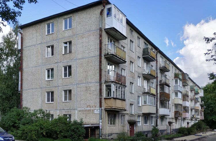 Почему в хрущевках маленькая кухня и только 5 этажей: малоизвестные факты. Хрущевки сделаны пятиэтажными неспроста. Источник фотографии: wikimedia.org<div class=