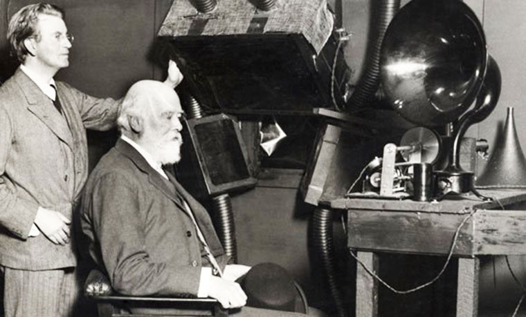 Что показали результаты. Эксперимент не подтвердил наличие у людей телепатических способностей. Фото.