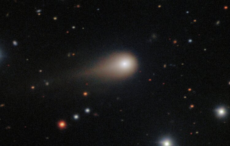 3I/ATLAS это инопланетный корабль? Снимок кометы 3I/ATLAS, сделанный аппаратом Gemini Multi-Object Spectrograph (GMOS). Источник изображения: wikipedia.org. 3I/ATLAS это инопланетный корабль? Снимок кометы 3I/ATLAS, сделанный аппаратом Gemini Multi-Object Spectrograph (GMOS). Источник изображения: wikipedia.org. Фото.