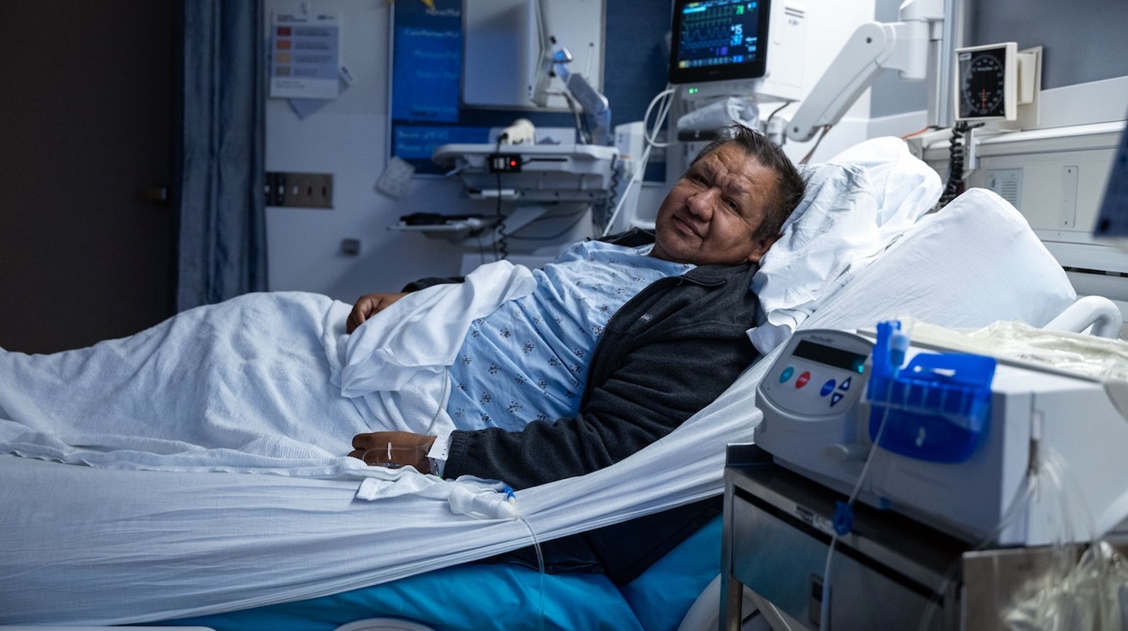 Возможна ли пересадка мочевого пузыря. Первый человек с донорским мочевым пузырем. Источник фотографии: newsroom.ucla.edu. Фото.