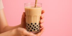 5 опасных свойств бабл-ти: напиток из TikTok вызвал тревогу у врачей. Фото.
