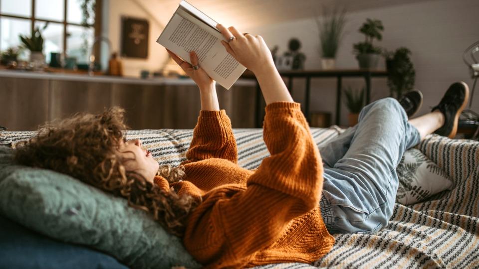 Вы знаете, как важно не торопиться и создавать уютное пространство и настроение вокруг себя. Источник изображения: edna.bg. Фото.