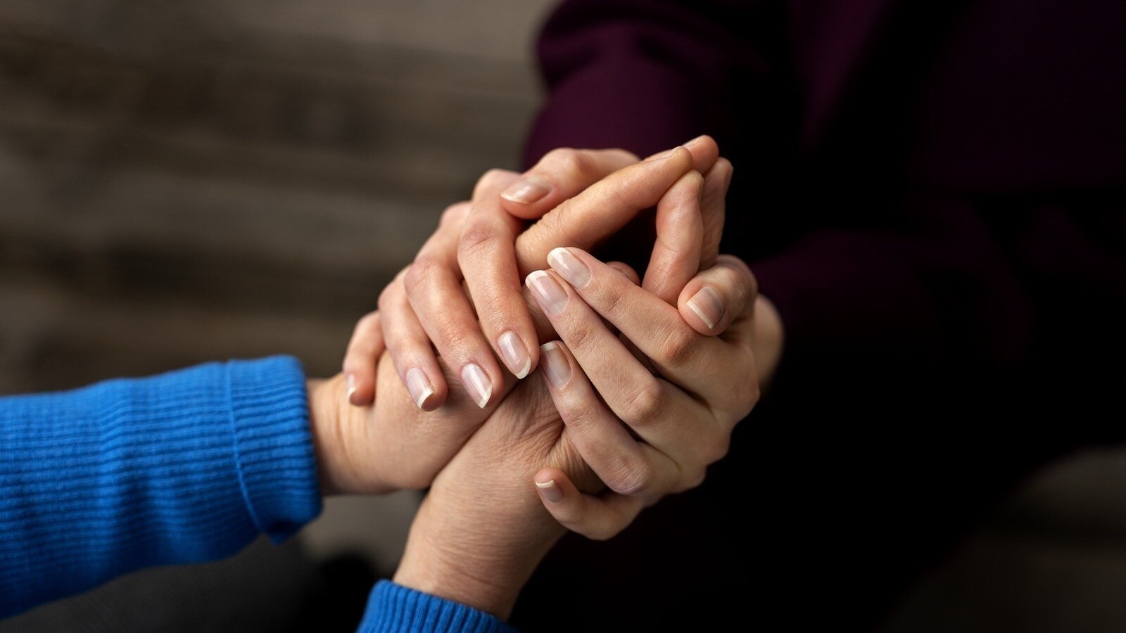 3 признака зависимых отношений, которые вы принимаете за любовь — а зря