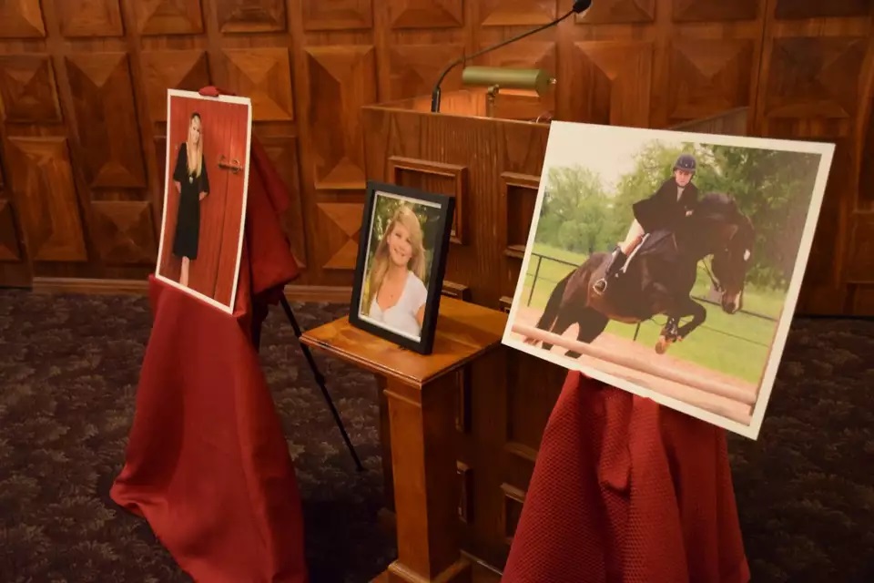 Причиной смерти девушки стали осложнения, вызванные муковисцидозом. Её тело было оставлено в Mission Park Funeral Chapels North для кремации, откуда и пропало. Источник изображения: mysanantonio.com. Фото.