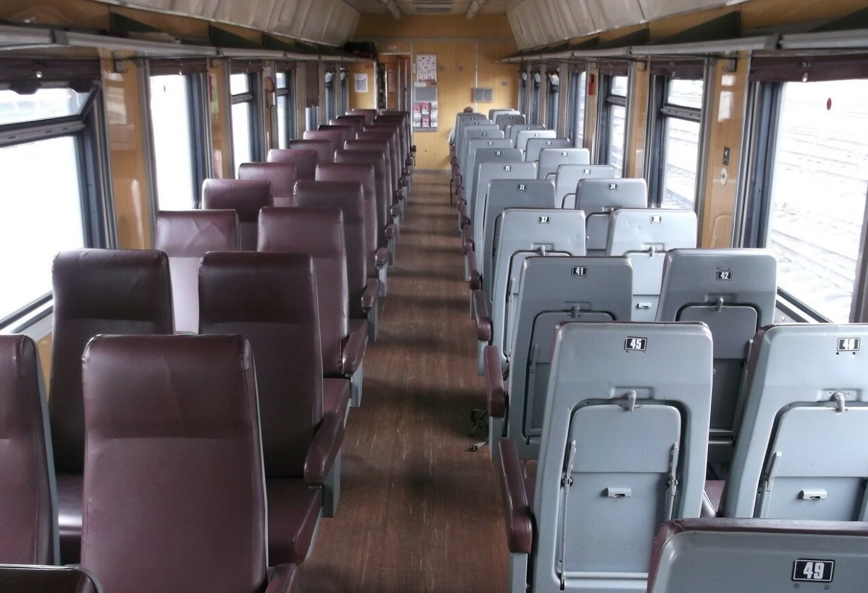 Сидячий вагон поезда. Источник фотографии: forumot.ru. Фото.