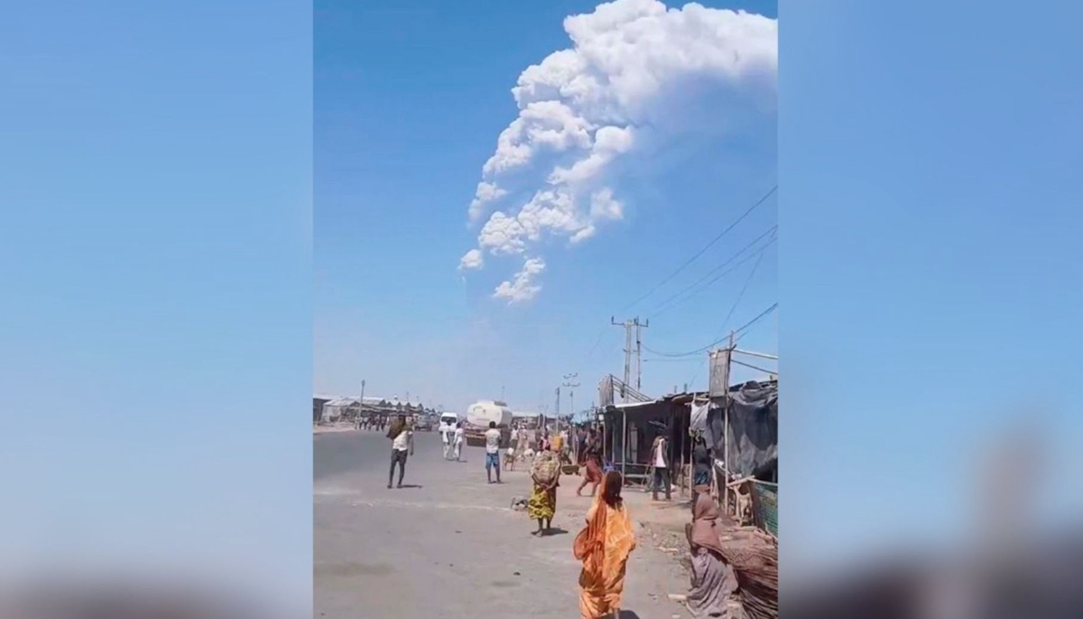 Вулкан в Эфиопии начал извергаться впервые за 10 тысяч лет