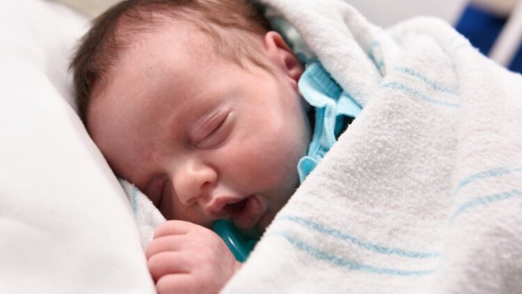 Как врачи обнаружили опасную опухоль у нерождённого ребёнка. Малышка победила опухоль ещё до рождения: редчайший случай в медицине. Источник изображения: bbc.com. Фото.