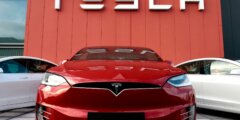 Почему Tesla не рекламирует свои автомобили, но о них знают все. Фото.