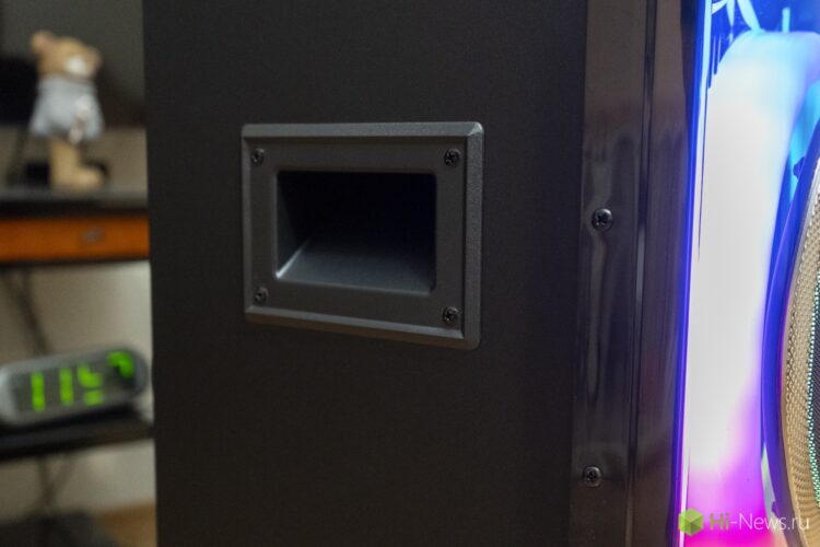 Внешний вид и конструкция корпуса. Ручки только такие. Фото.