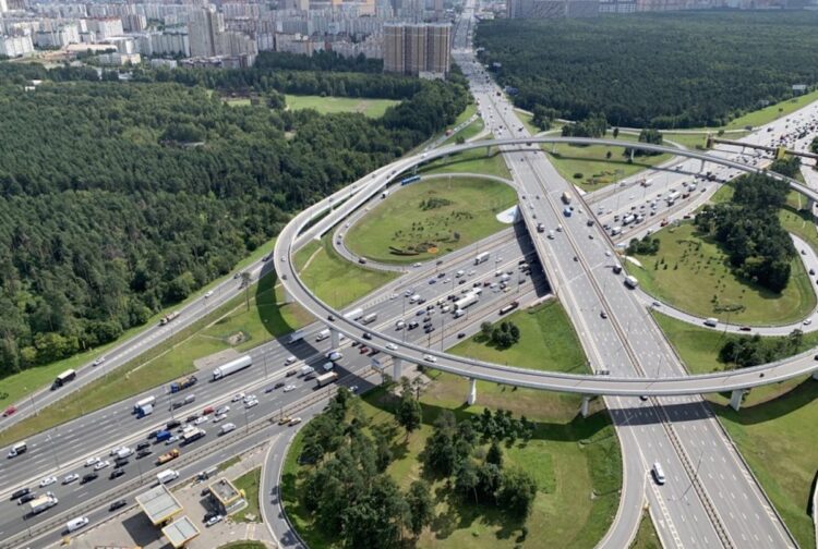 Когда выйдет новый асфальт. Дорожное строительство может сильно измениться. Изображение: Строительство.RU. Когда выйдет новый асфальт. Дорожное строительство может сильно измениться. Изображение: Строительство.RU. Фото.