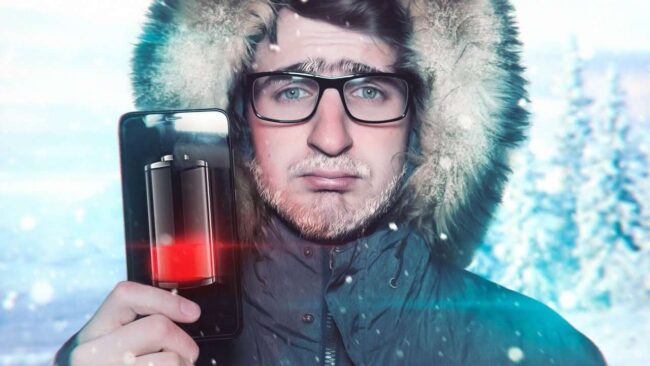 Почему на морозе смартфон быстро разряжается и что с этим делать. Фото.