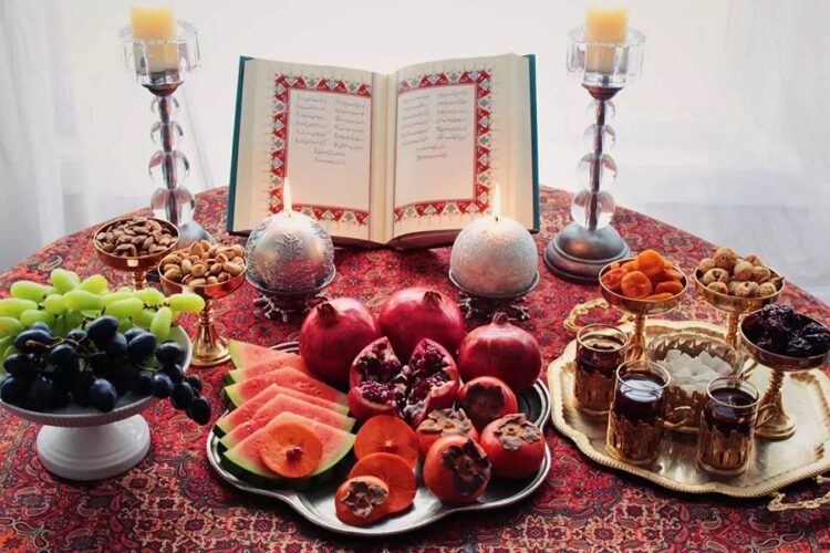 Как отмечают зимнее солнцестояние в разных странах и культурах. Шаб-е Ялда в Иране. Источник изображения: rooziato.com. Как отмечают зимнее солнцестояние в разных странах и культурах. Шаб-е Ялда в Иране. Источник изображения: rooziato.com. Фото.