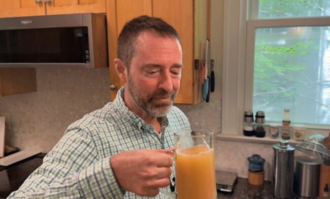 Ученые сварили пиво против вирусов: как напиток заменяет прививку. Фото.