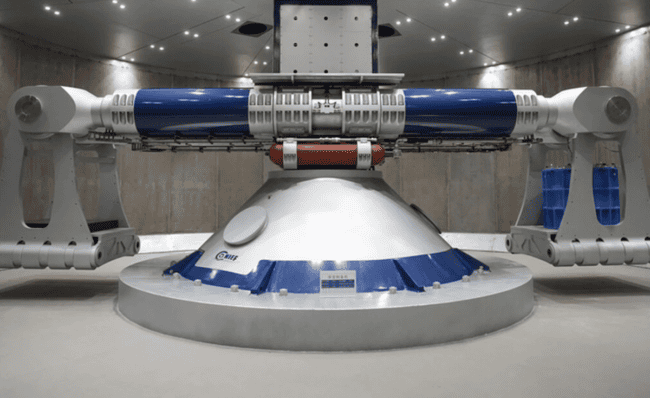 Новая центрифуга в Китае создает гравитацию в 1900 раз больше земной. Зачем она нужна? Фото.