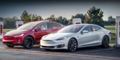 Почему Илон Маск остановил производство автомобилей Tesla Model S и Model X? Фото.