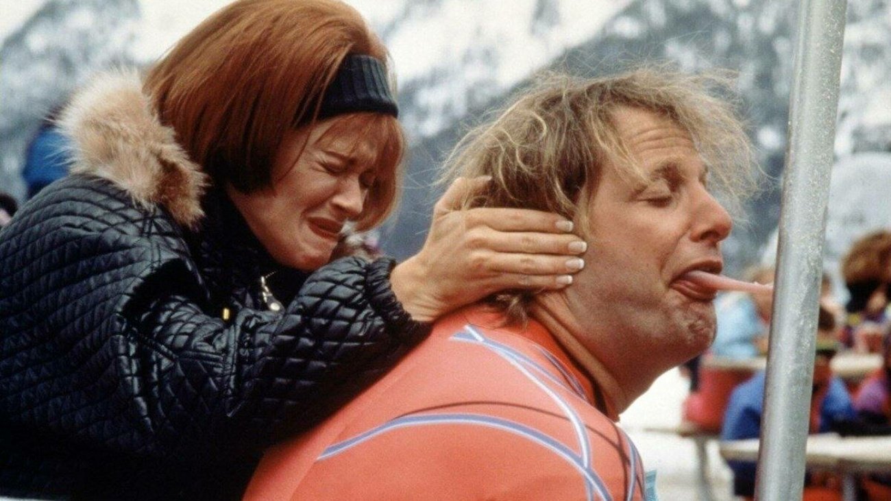 Кадр из фильма «Тупой и еще тупее» (1994). Не повторяйте! Источник изображения: amic.ru. Фото.