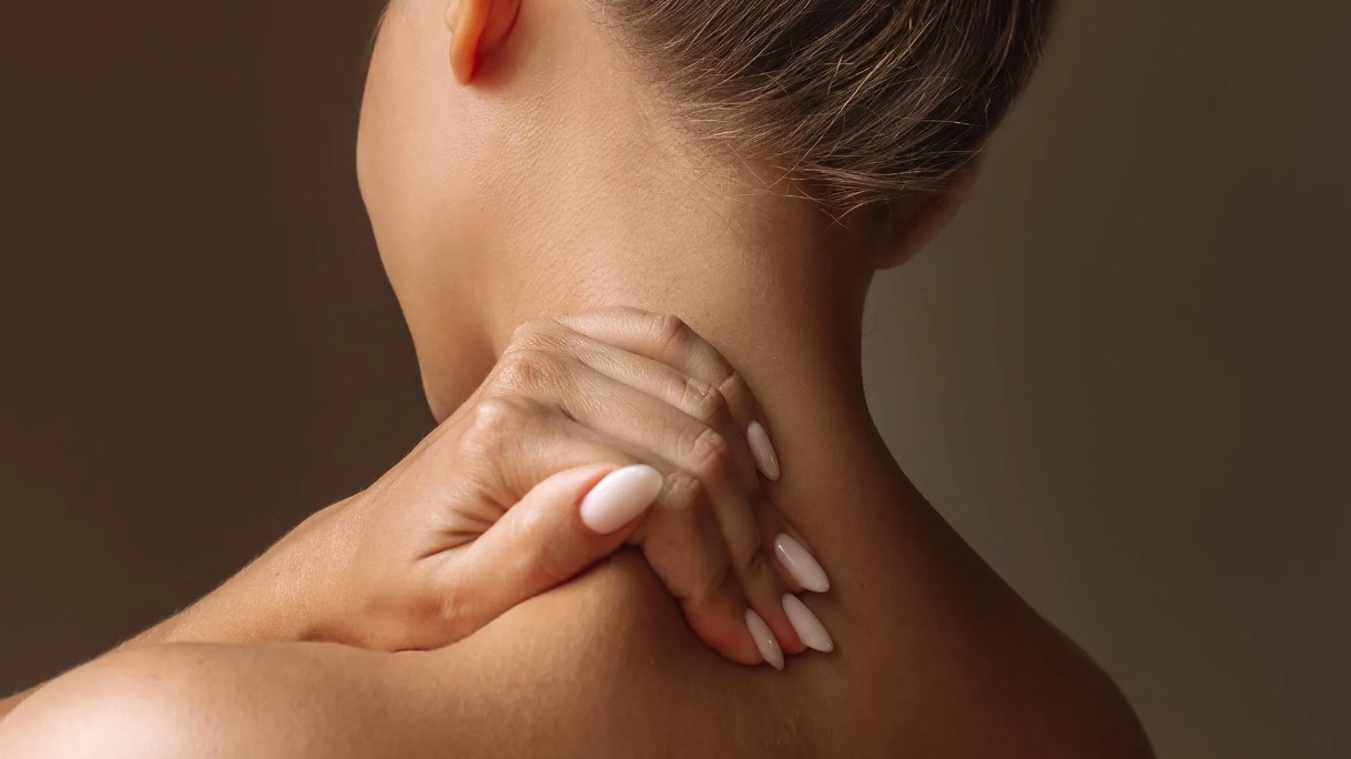 Как хруст в шее может стать причиной инсульта: реальная история