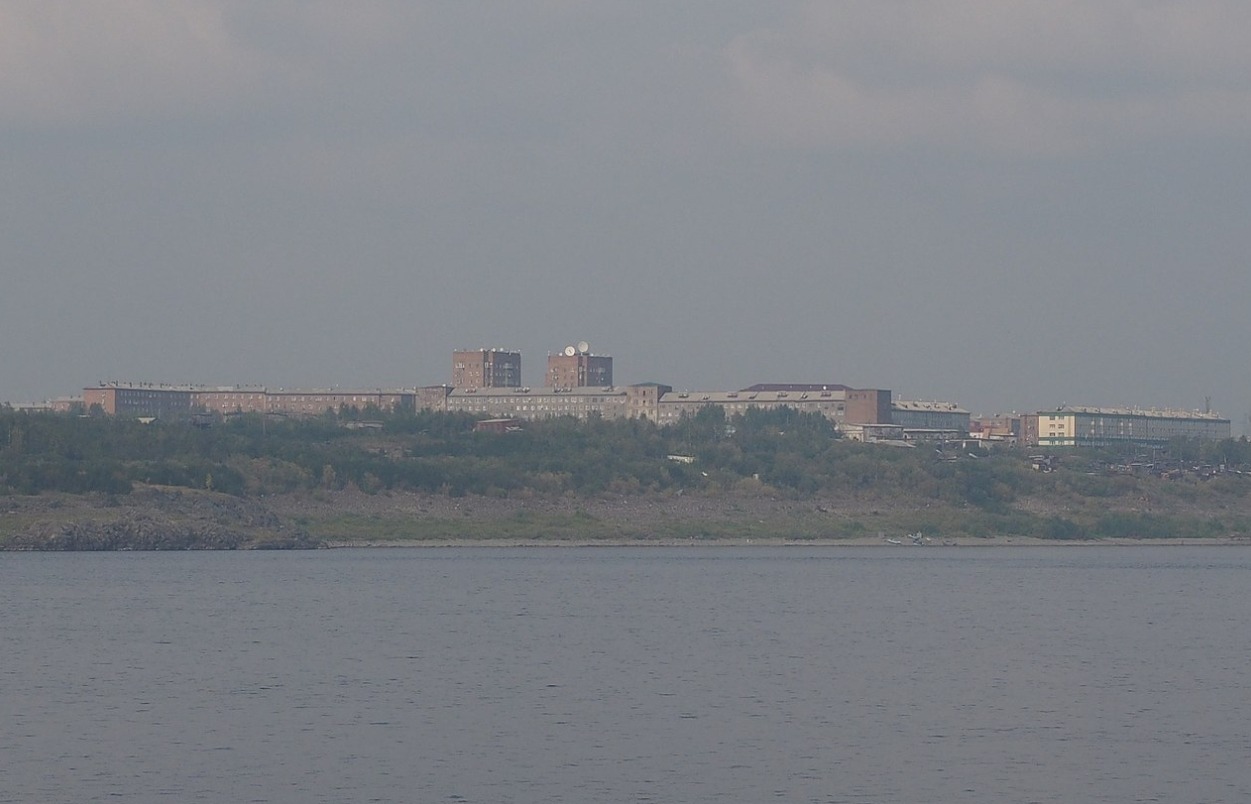 Центральный город России. Вид на город Игарка. Источник изображения: wikipedia.org. Центральный город России. Вид на город Игарка. Источник изображения: wikipedia.org. Фото.