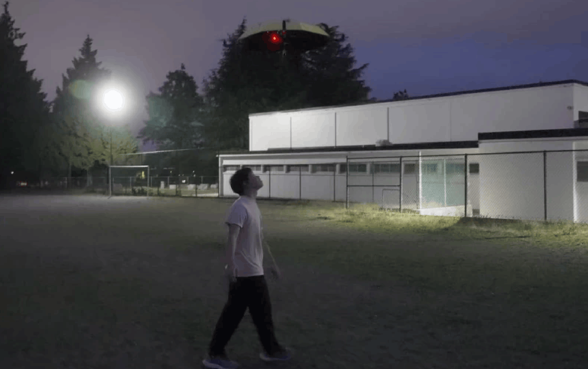 Работает даже ночью. Фото.