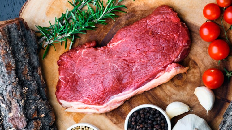 Как быстро разморозить мясо без микроволновки: самые хитрые способы. Как быстро разморозить мясо без микроволновки: самые хитрые способы. Фото.