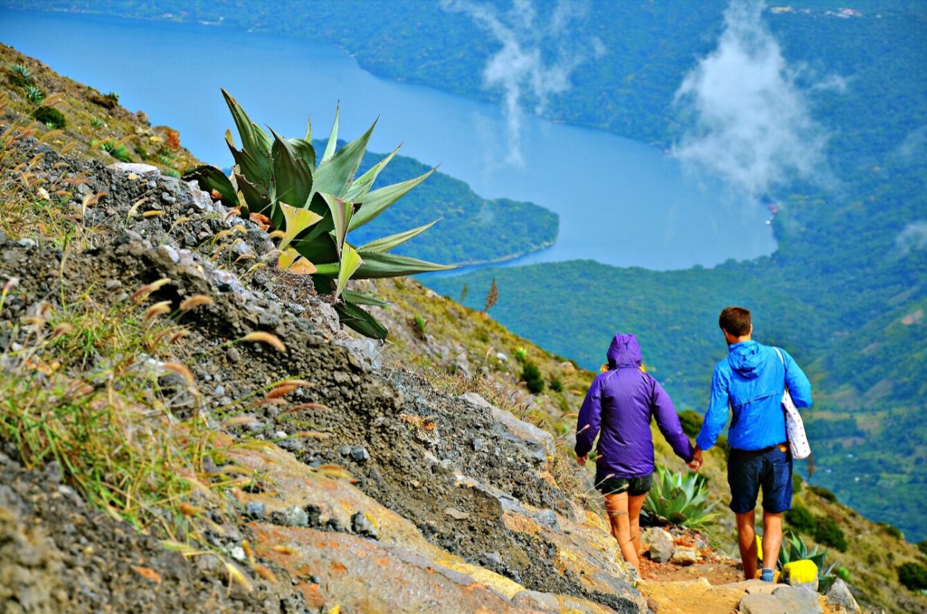 Страны без визы более чем на 120 дней. На склонах вулкана Санта-Ана, Сальвадор. Источник изображения: moya-planeta.ru. Фото.