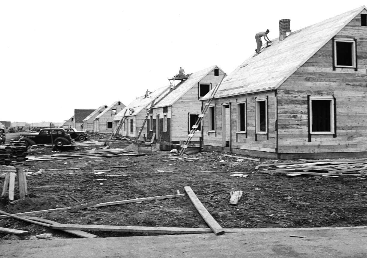 Левиттаун, аналог хрущевки в США. Строительство левиттаунов в США. Источник изображения: businessinsider.com. Фото.