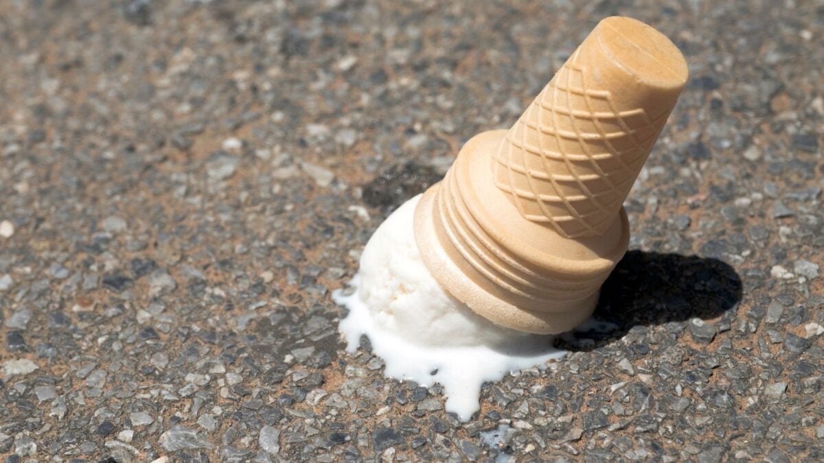 Если подумать, то лето является не лучшим временем года, а может и худшим. Фото.