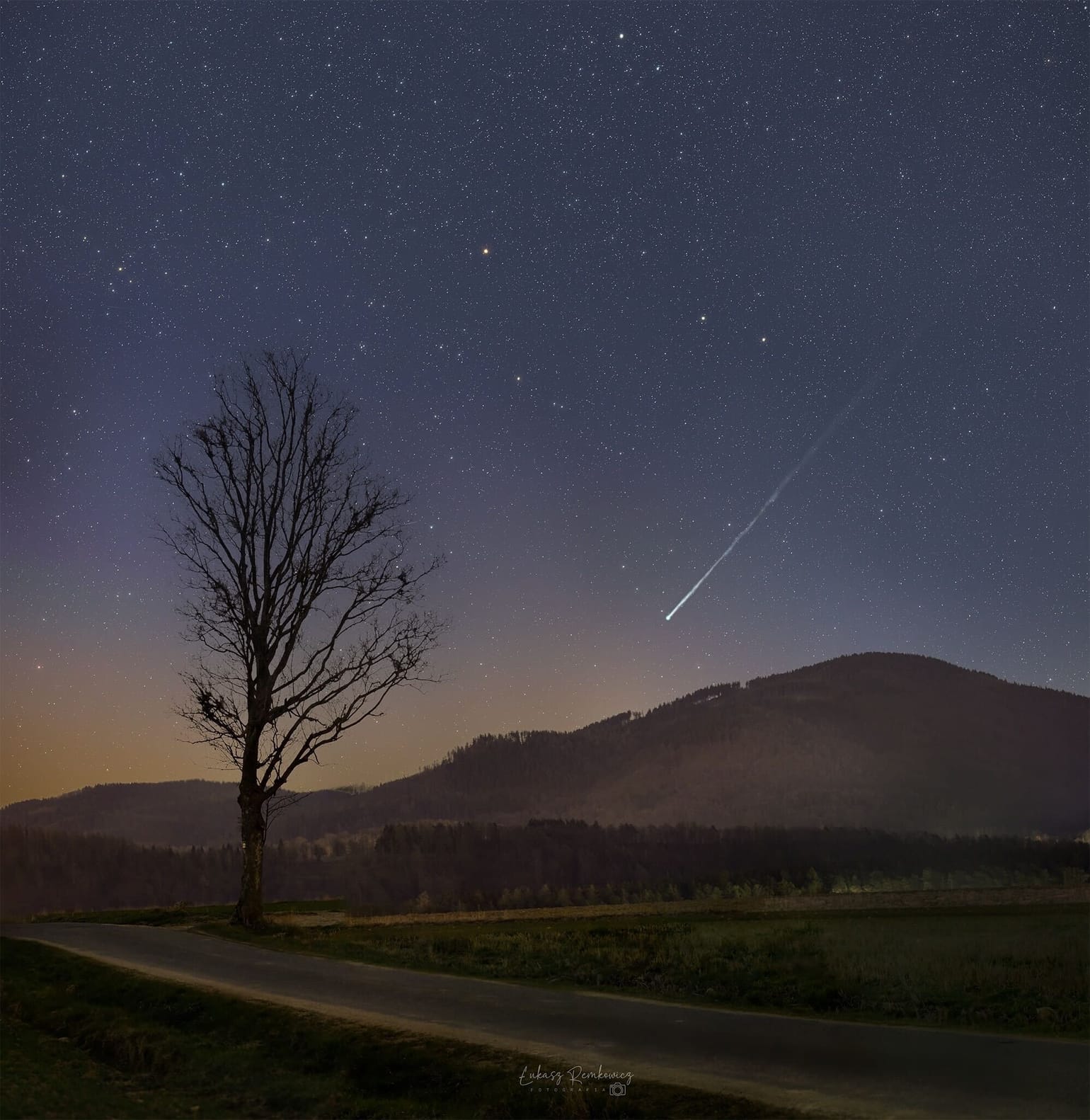 Комета C/2025 R3 (PanSTARRS) 10.04.2026. Фото: Лукаш Ремкович. Источник изображения: starwalk.space. Фото.