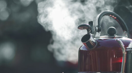 Правда ли, что повторное кипячение воды делает ее вредной? Фото.
