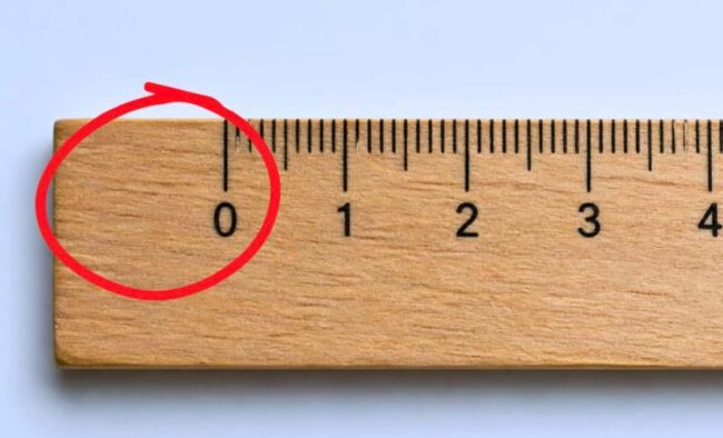 Зачем на линейке пустое место перед нулем. Фото.