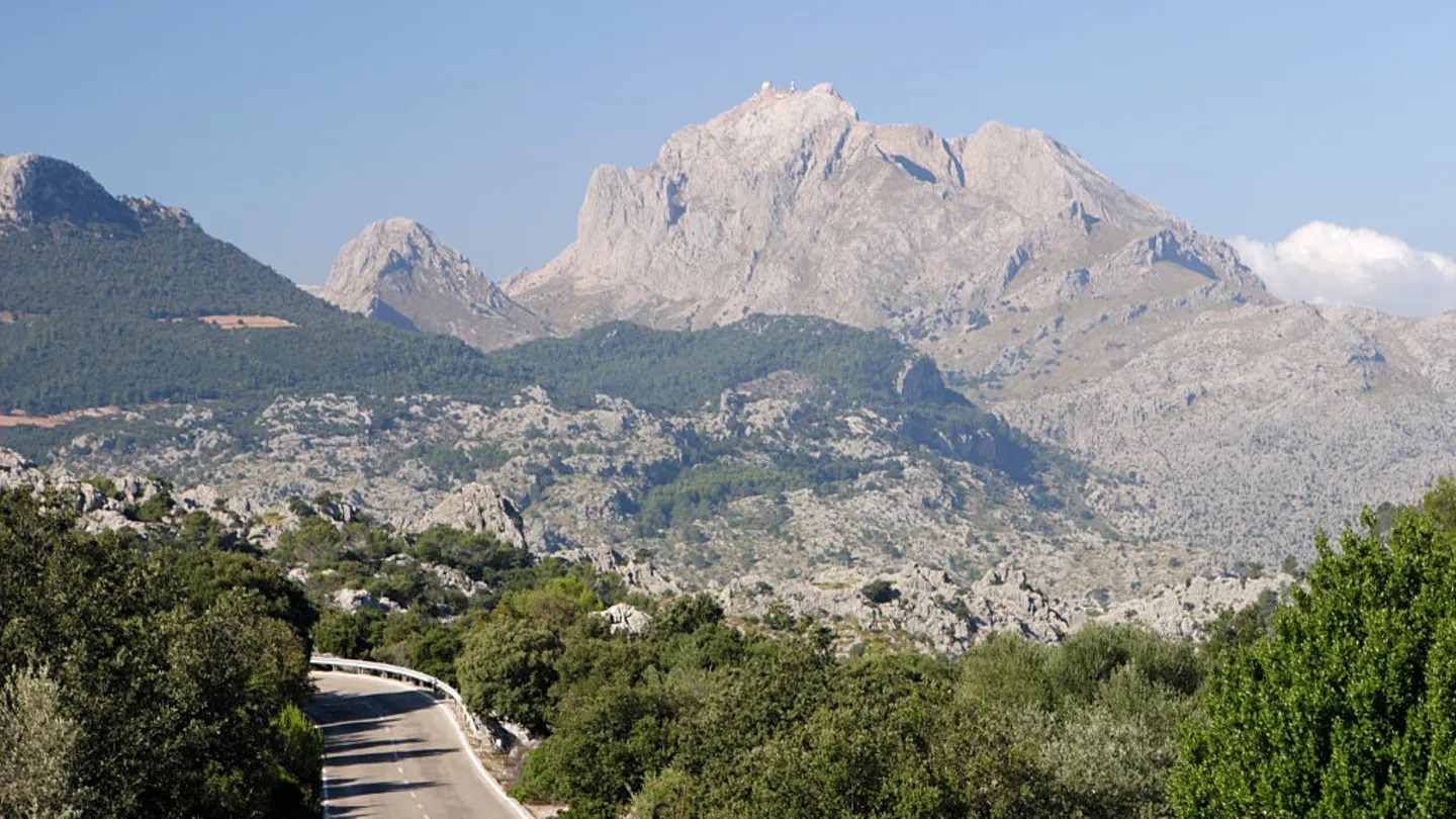 Пуч-Майор — самая высокая гора Мальорки. Фото.