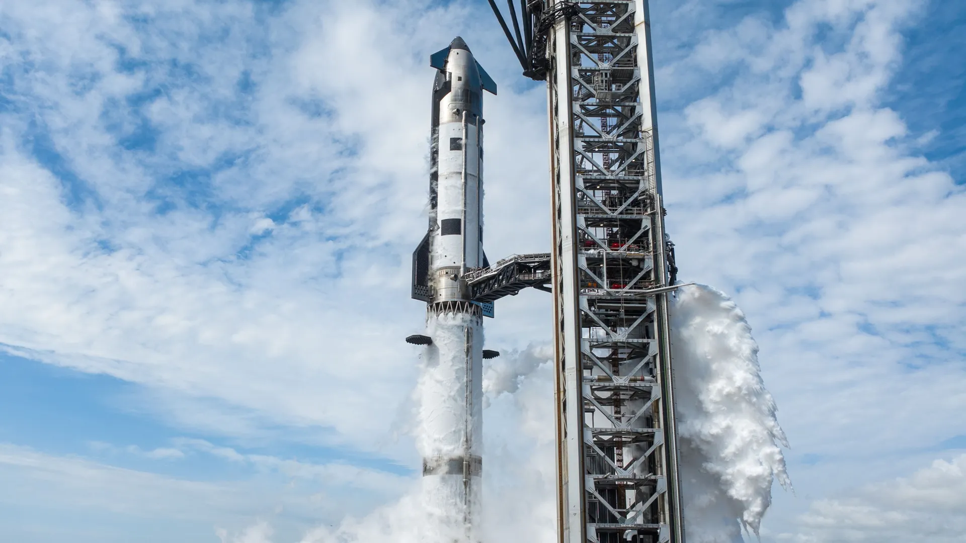 Starship's heat shield tiles must withstand extreme heating during atmospheric reentry