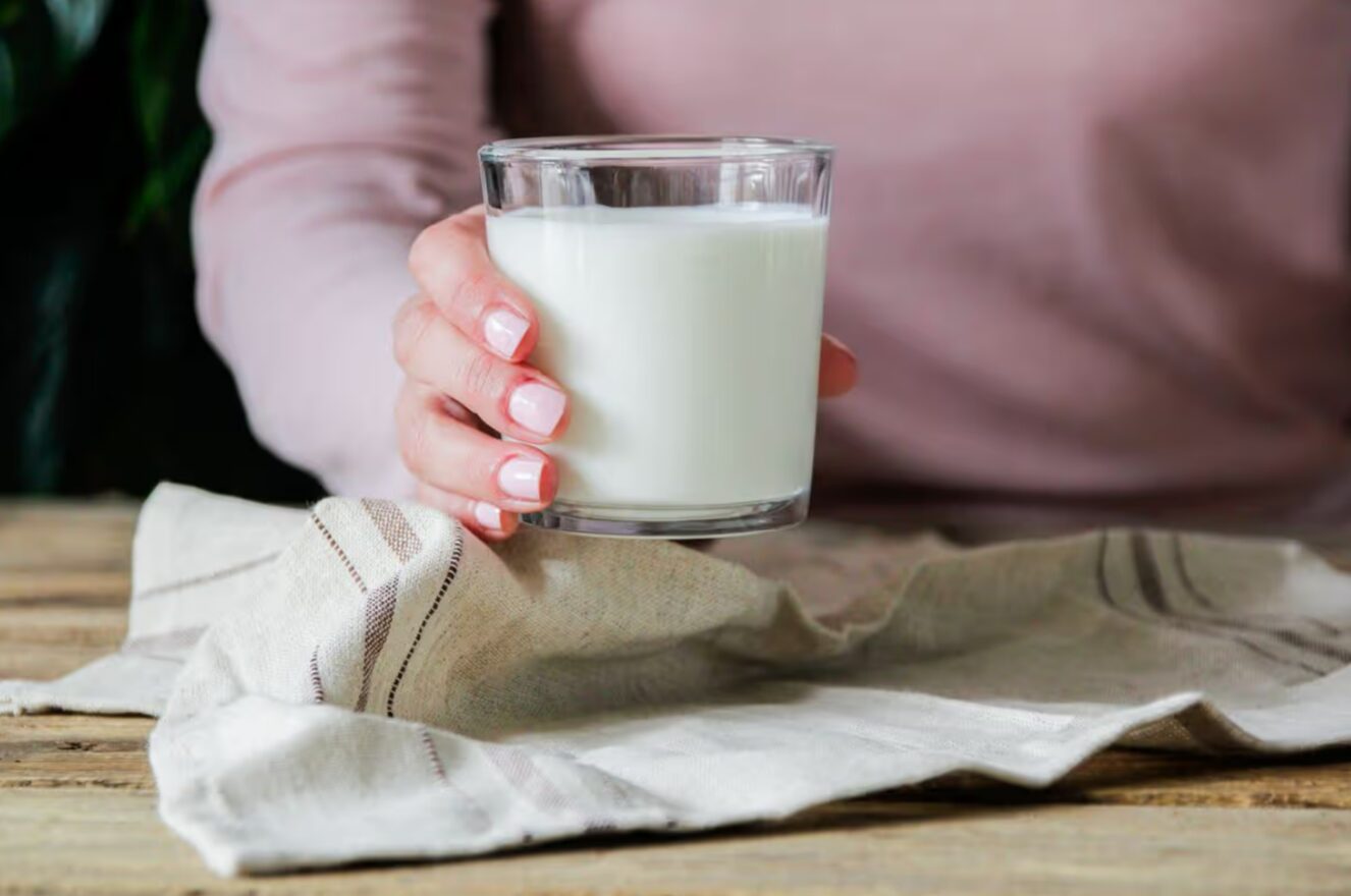 Кефир — источник пробиотиков для кишечника. Фото.