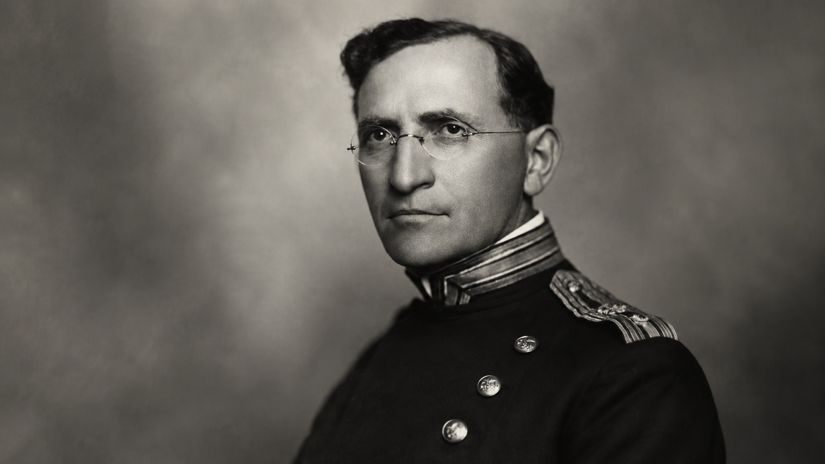 Американский врач и эпидемиолог Джозеф Голдбергер. Фото.