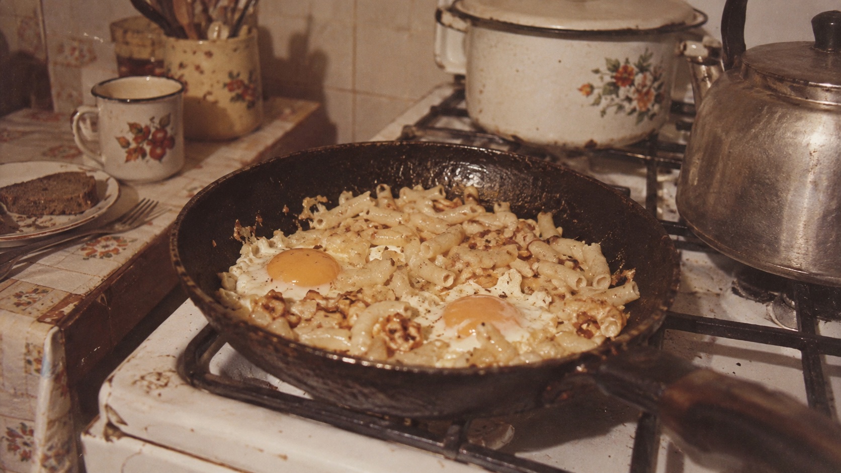 Вчерашние макароны с яйцами до сих пор кажутся деликатесом